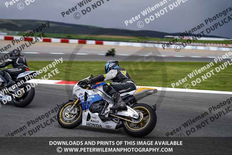 cadwell no limits trackday;cadwell park;cadwell park photographs;cadwell trackday photographs;enduro digital images;event digital images;eventdigitalimages;navarra;no limits trackdays;peter wileman photography;racing digital images;trackday digital images;trackday photos
